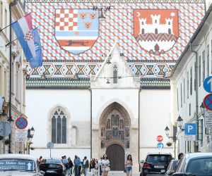 07.05.2018., Zagreb - Turisti u setnji gornjogradskim ulicama. Photo: Dalibor Urukalovic/PIXSELL