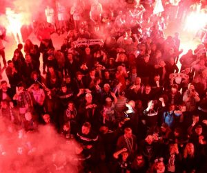 23.05.2019., Rijeka - Nekoliko tisuca najvjernijih navijaca docekalo nogometase  Rijeke nakon pobjede u finalu nogometnog kupa portiv Dinama. Photo: Nel Pavletic/PIXSELL