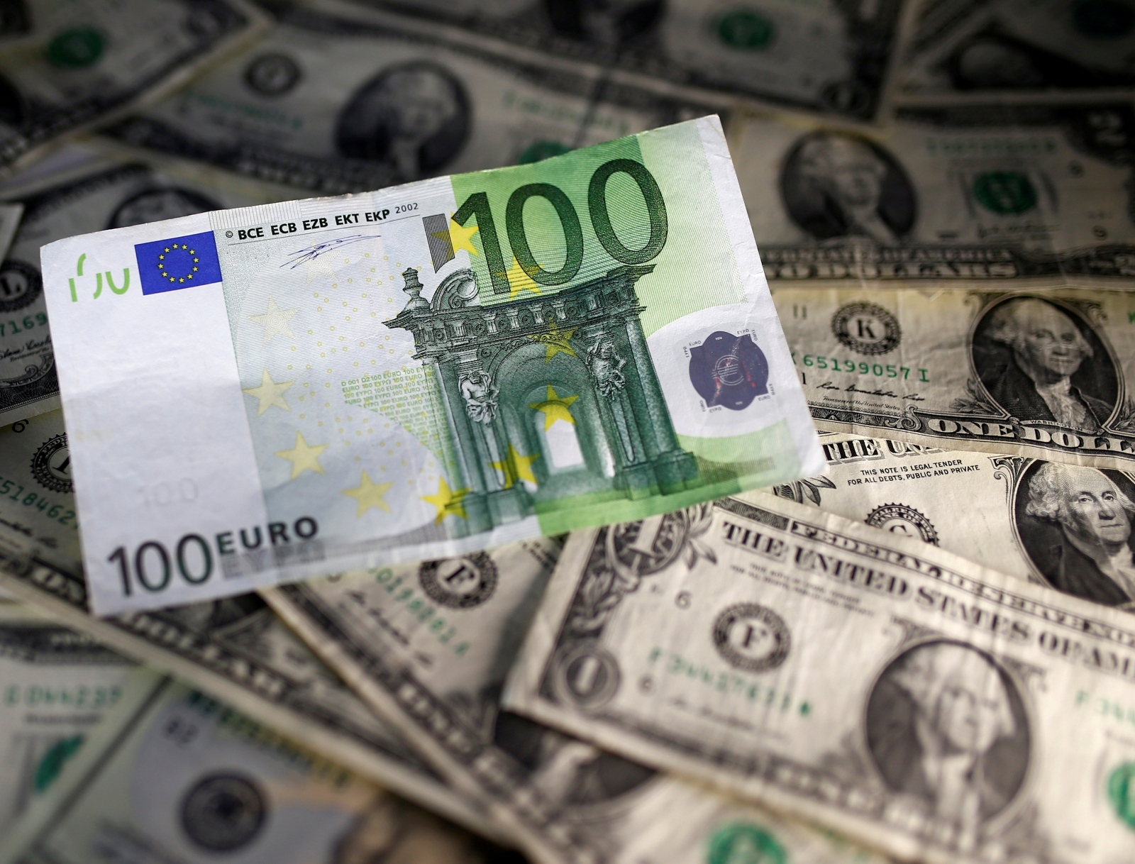 FILE PHOTO - U.S. dollar and Euro notes are seen in this picture illustration FILE PHOTO - U.S. dollar and Euro notes are seen in this November 7, 2016 picture illustration. REUTERS/Dado Ruvic/Illustration/File photo DADO RUVIC