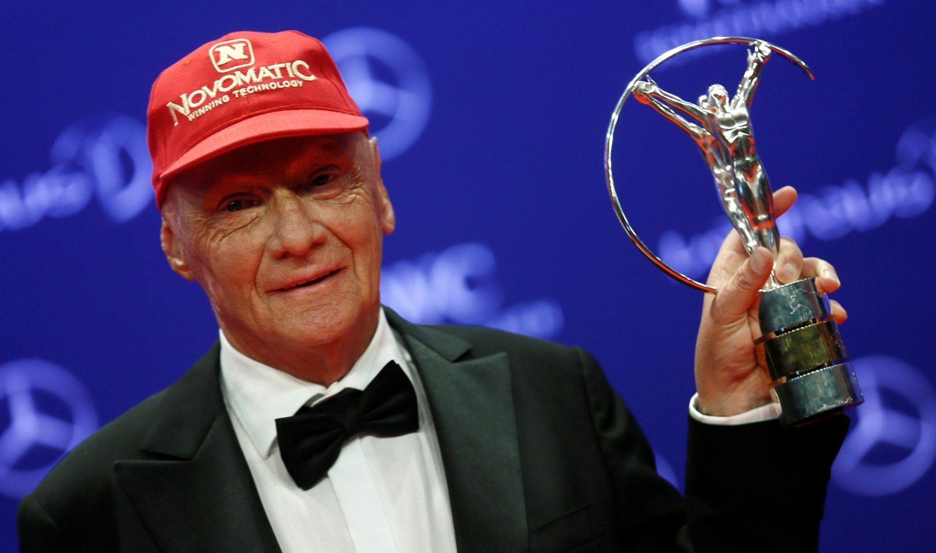 FILE PHOTO:  Former Formula One driver Lauda poses with his Lifetime award during the Laureus World Sports Awards 2016 in Berlin FILE PHOTO:  Former Formula One driver Niki Lauda poses with his Lifetime award during the Laureus World Sports Awards 2016 in Berlin, Germany, April 18, 2016.  REUTERS/Hannibal Hanschke /File Photo Hannibal Hanschke
