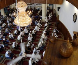 epa07578352 Sri Lankan Muslims during their Friday mid-day prayers at the Dewatagaha Mosque in Colombo, Sri Lanka, 17 May 2019. Under the initiative of the Sri Lankan tri-forces commanders, the military has begun their 're-radicalisation process' by sending officers to mosques to assure the Sri Lankan Muslims, the majority of them who are ethnic Moors, of their safety and to encourage them to return to their normal day to day lives. Following the Easter Sunday suicide bomb attacks widely believed to have been carried out by locals with ISIS links, at several churches and tourist hotels, the Muslims, especially business establishments belonging to ethnic Moors, have come under sporadic attacks in several parts of the island. With conflicting responses from the government and politicians, most Sri Lankans are still varying of returning to normalcy with most school children staying away from their schools. Most expect normalcy to return after the long weekend for the Wesak celebration, which is to be on a low key this year.  EPA/M.A.PUSHPA KUMARA