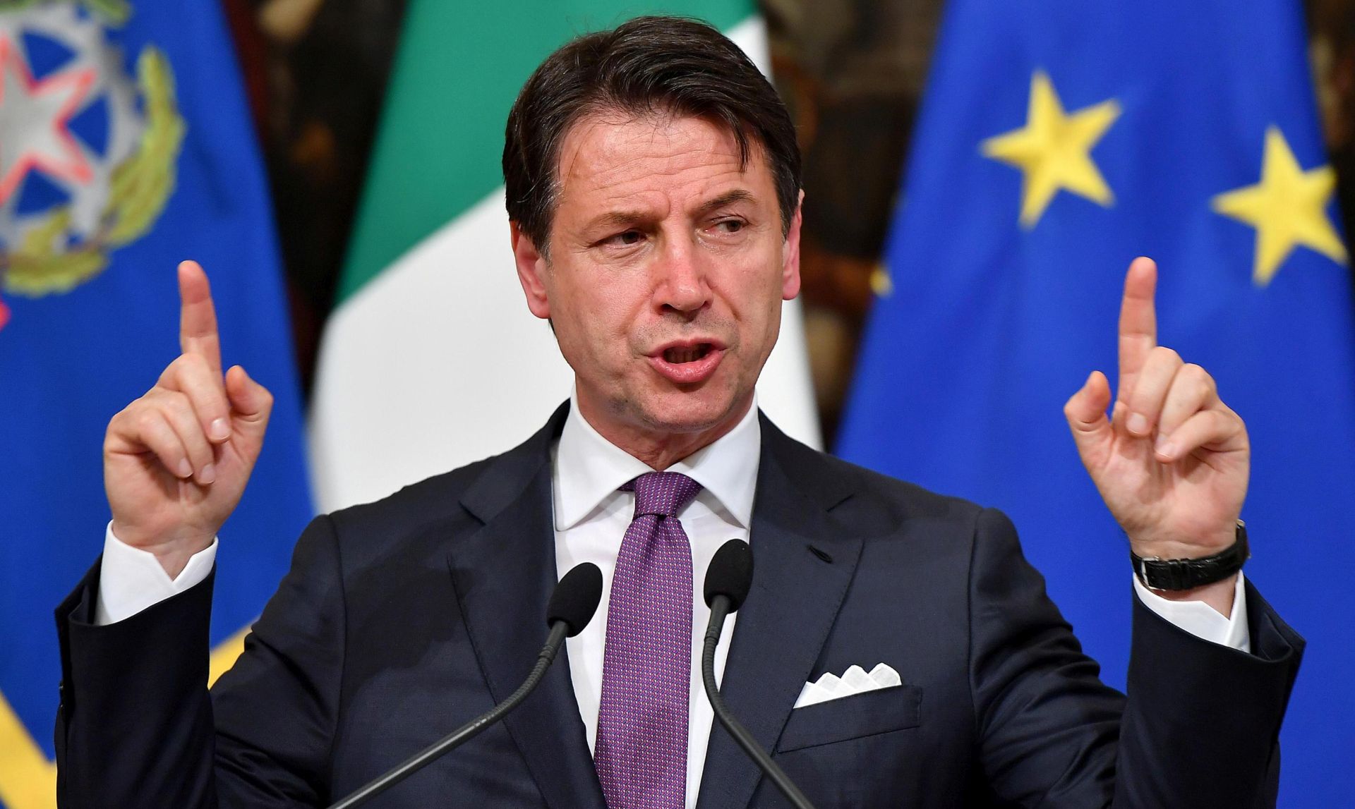 epa07623187 epa07623150 Italian Prime Minister, Giuseppe Conte, holds a press conference at Chili Palace in Rome, Italy, 03 June 2019. Italian media report Conte was expected to make an announcement related to ongoing tensions in the Italian coalition government 
and in particular related with the Five Star Movement and far-right party League.  EPA/ETTORE FERRARI  EPA-EFE/ETTORE FERRARI