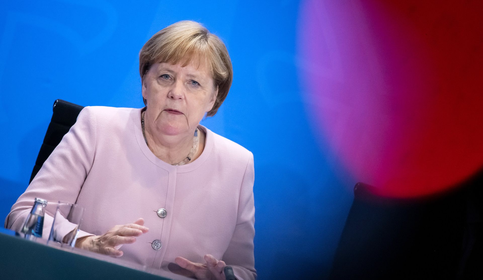 06 June 2019, Berlin: German Chancellor Angela Merkel attends a press conference after the meeting of the Federal Chancellor and the heads of governments of the federal states. Photo: Bernd von Jutrczenka/dpa