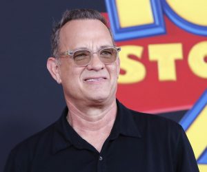 epa07642628 US actor/cast member Tom Hanks arrives for the world premiere of 'Toy Story 4' at the El Capitan Theatre in Hollywood, Los Angeles, California, USA, 11 June 2019. The movie opens in the USA on 21 June 2019.  EPA/NINA PROMMER
