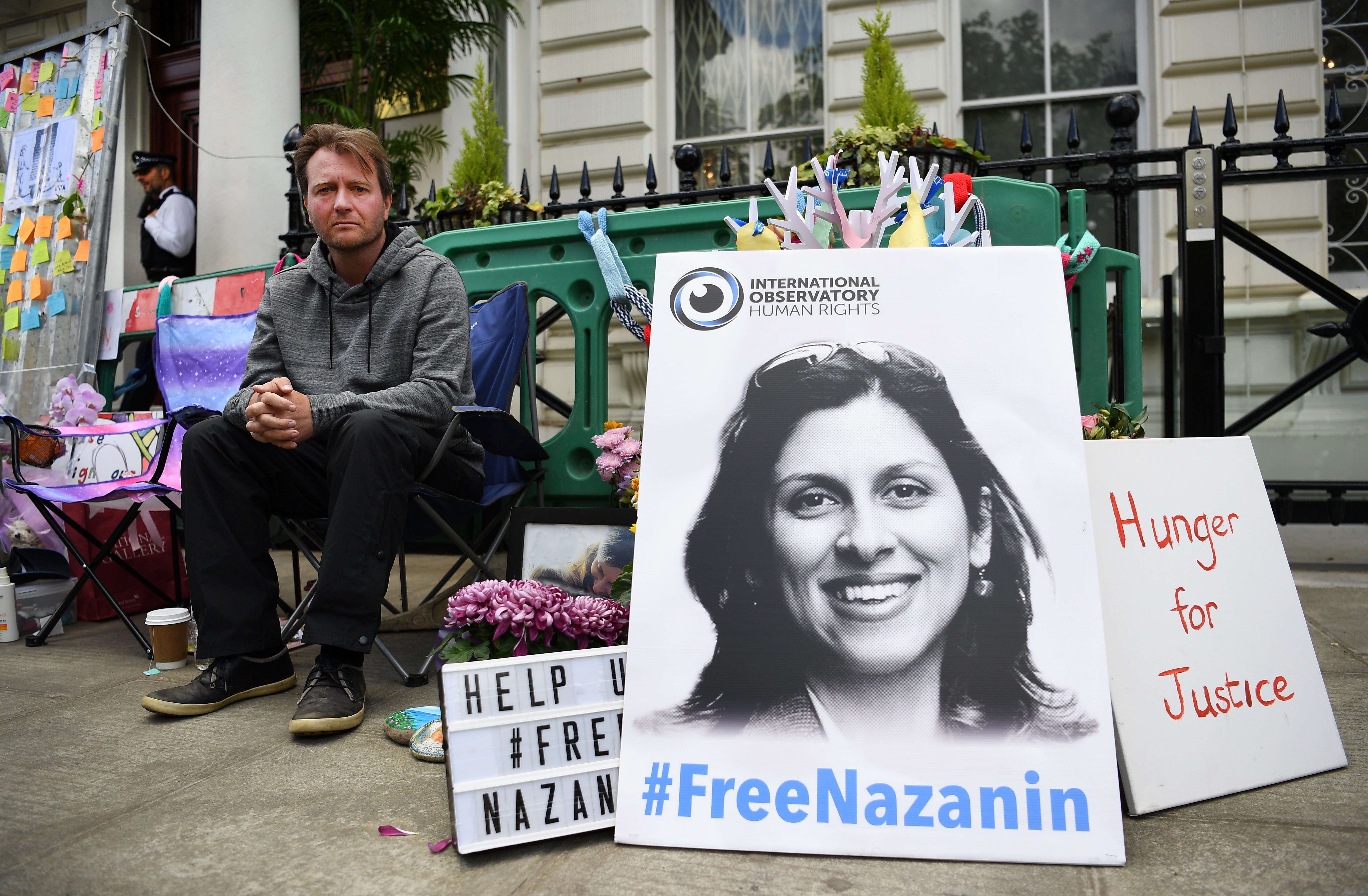 epa07663382 Richard Ratcliffe, the husband of imprisoned Nazanin Zaghari-Ratcliffe, outside the Iranian Embassy in London, Britain, 21 June 2019. Nazanin Zaghari-Ratcliffe has begun a new hunger strike in the Iranian jail. Zaghari-Ratcliffe was jailed for five years in Iran in 2016 after being convicted of spying, which she denies. Mr Ratcliffe is continuing his hunger strike in solidarity with his wife.  EPA/ANDY RAIN