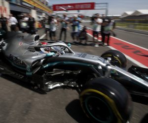 epa07663981 British Formula One driver Lewis Hamilton of Mercedes AMG GP leaves the garage during the second practice session of the French Formula One Grand Prix at Paul Ricard circuit in Le Castellet, France, 21 June 2019. The 2019 French Formula One Grand Prix will take place on 23 June.  EPA/YOAN VALAT