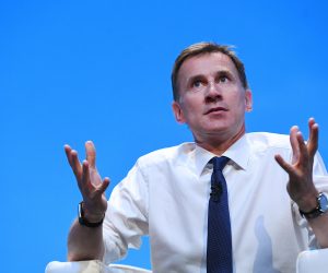 epa07666552 British Foreign Secretary Jeremy Hunt speaks to Conservative Party members at the Conservative Party leadership hustings in Birmingham, Britain, 22 June 2019. Hunt and Boris Johnson are vying to become Britain's next Prime Minister.  EPA/ANDY RAIN