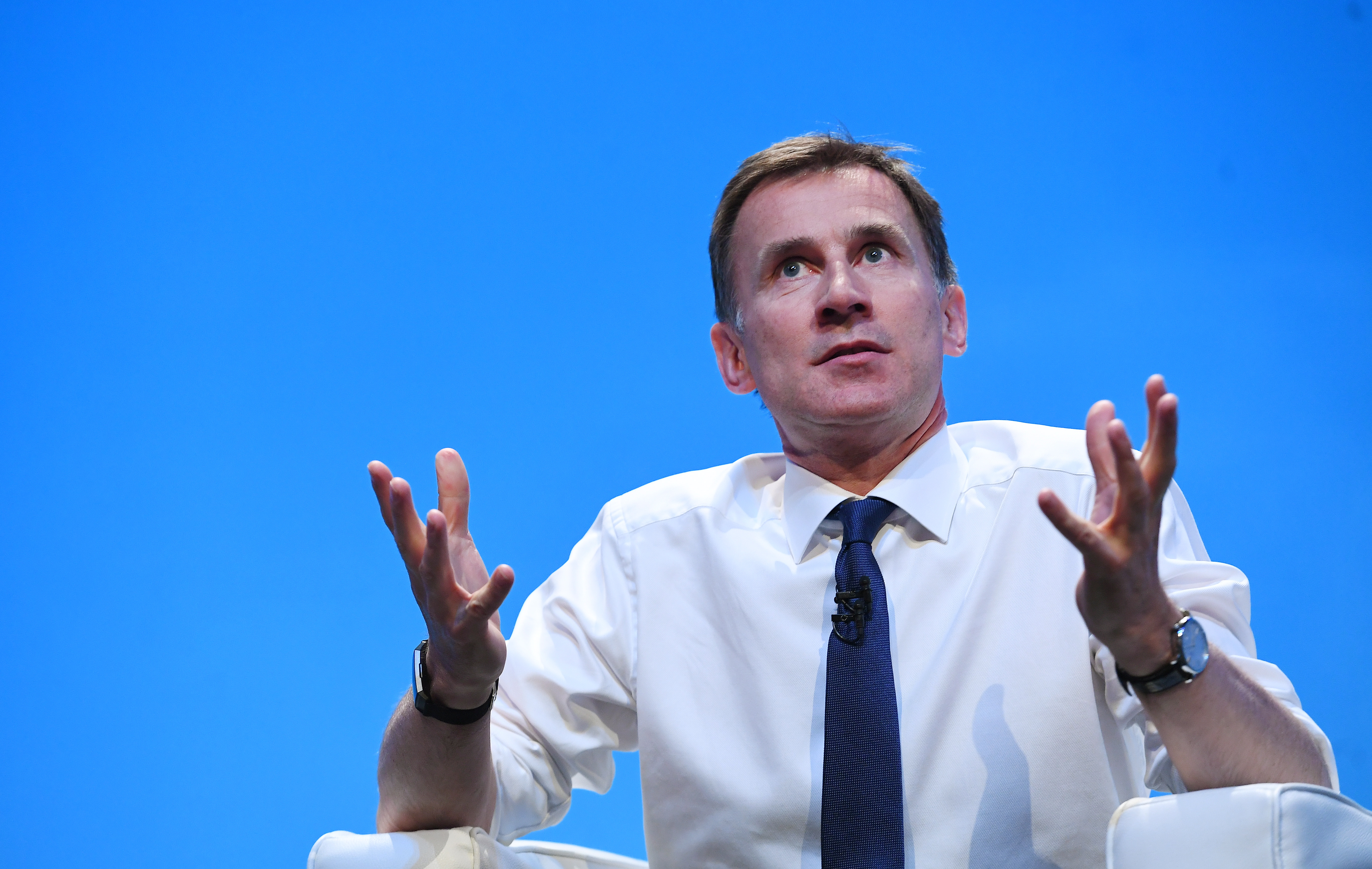 epa07666552 British Foreign Secretary Jeremy Hunt speaks to Conservative Party members at the Conservative Party leadership hustings in Birmingham, Britain, 22 June 2019. Hunt and Boris Johnson are vying to become Britain's next Prime Minister.  EPA/ANDY RAIN