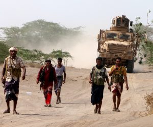 epa07666624 Yemeni government forces backed by the Saudi-led coalition advance during fighting against Houthi rebels on the outskirt of the port city of Hodeidah, Yemen, 22 June 2019. According to reports, the Yemeni government troops have advanced to the southeastern outskirts of the Houthi-controlled city of Hodeidah, which is the key lifeline entry point for the Arab country’s most food imports and humanitarian aid. The Saudi Arabia has been leading a military coalition to support the exiled Yemeni government against the Houthis since in Yemen March 2015.  EPA/NAJEEB ALMAHBOOBI