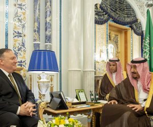 epa07670052 Saudi King Salman (R) receives US Secretary of State Mike Pompeo in Jeddah, Saudi Arabia, 24 June 2019. Pompeo arrived in Saudi Arabia for talks amid continuing tension between the US and Iran.  EPA/BANDAR AL-GALOUD / SAUDI ROYAL PALACE HANDOUT  HANDOUT EDITORIAL USE ONLY/NO SALES