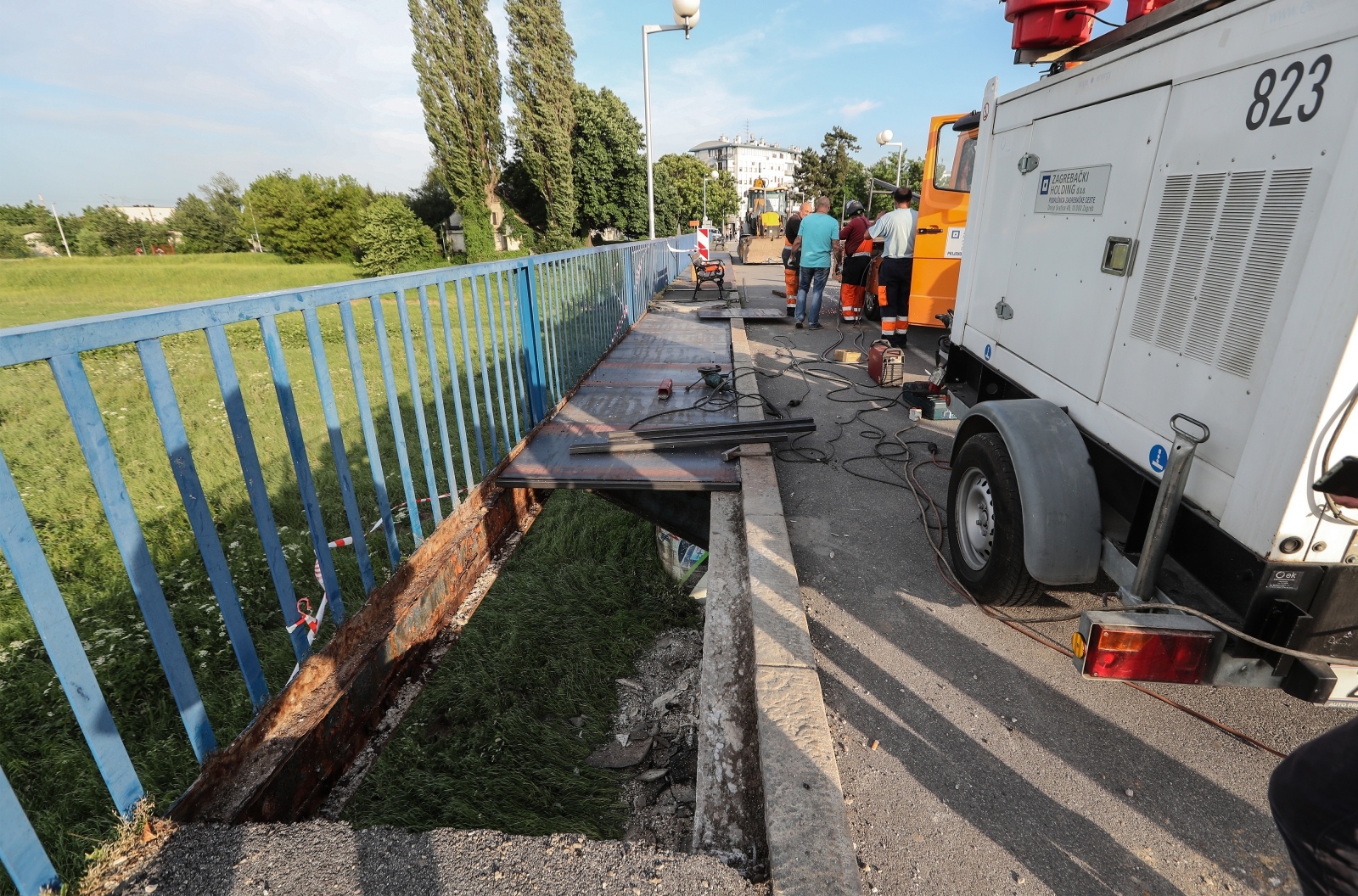 06.06.2019., Zagreb - Sanacija Savskog mosta na dijelu gdje je propao komad plocnika. Photo: Robert Anic/PIXSELL