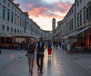 07.05.2019., Stara gradska jezgra, Dubrovnik - Predvecerje u gradu.
Photo: Grgo Jelavic/PIXSELL