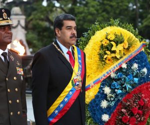 epa07670698 A handout photo made available by Miraflores press that shows the Venezuelan President Nicolas Maduro (C) during an act with the military, in commemoration of the 198th Anniversary of the Battle of Carabobo and Army Day, in Carabobo, Venezuela, 24 June 2019. Maduro authorized on Monday the Armed Forces to respond 'from all spaces' to the 'oligarchy' of Colombia and the President of that country Ivan Duque, one of the greatest critics in the region of the administration of the Chavista leader.  EPA/MIRAFLORES PRESS HANDOUT  HANDOUT EDITORIAL USE ONLY/NO SALES