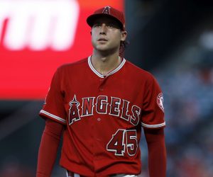 epa07688430 (FILE) Los Angeles Angels starting pitcher Tyler Skaggs walks off the mound after the Seattle Mariners make the third out during the first inning of the MLB baseball game between the Seattle Mariners and the Los Angeles Angels at Angels Stadium in Anaheim, California, USA, 12 July 2018 (reissued 01 July 2019). According to reports, Los Angeles Angels has announced on 01 July 2019 that pitcher Tyler Skaggs died today in Texas at the age of 27.  EPA/ALEX GALLARDO