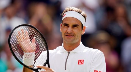 Wimbledon: Brazilska kvalifikantica iznenadila Muguruzu, Federer u 2. kolu