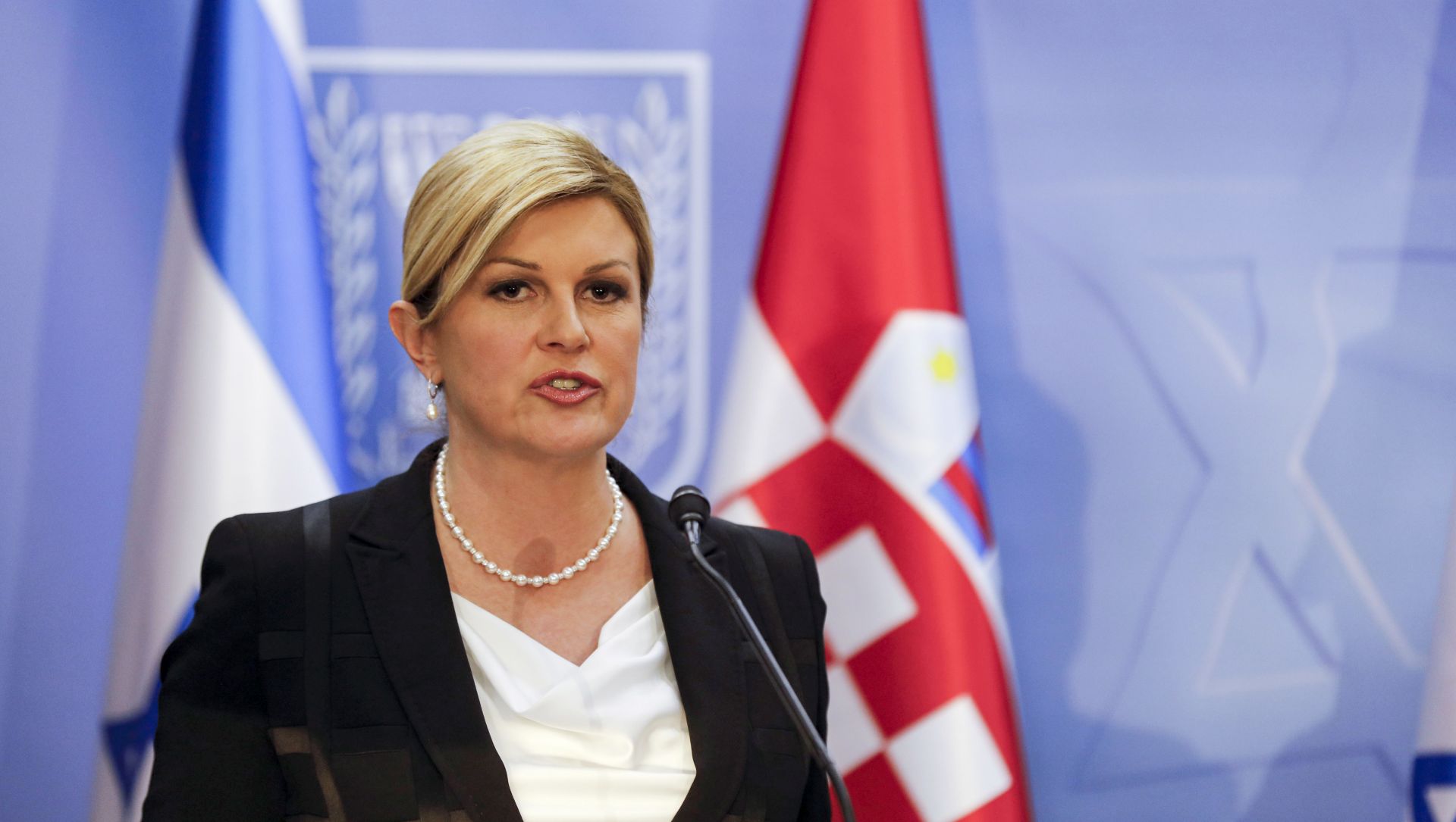 epa07747457 Croatian President Kolinda Grabar-Kitarovic gives a joint press conference with the Israeli Prime Minister at the Prime Minister's office in Jerusalem, 29 July 2019. Grabar-Kitarovic is on a two-day state visit to Israel.  EPA/MENAHEM KAHANA / POOL