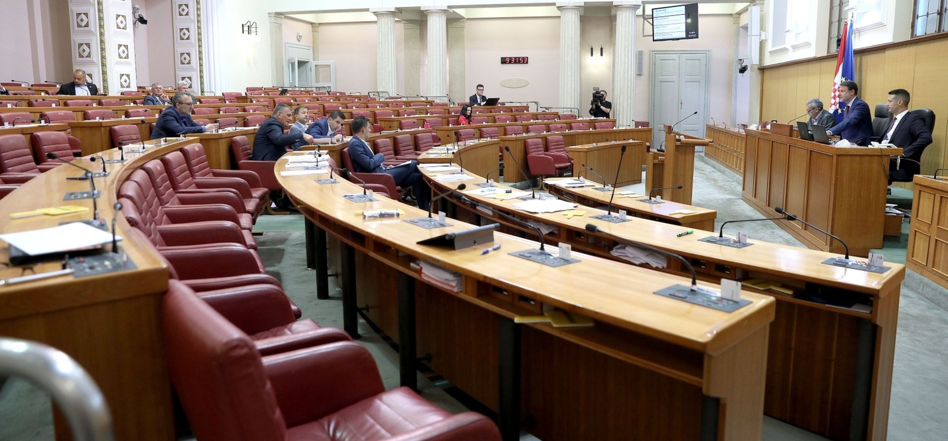09.07.2019., Zagreb - Sabor je 12. sjednicu nastavio raspravom o prijedlogu Zakona o kreditnim institucijama.
Photo: Patrik Macek/PIXSELL