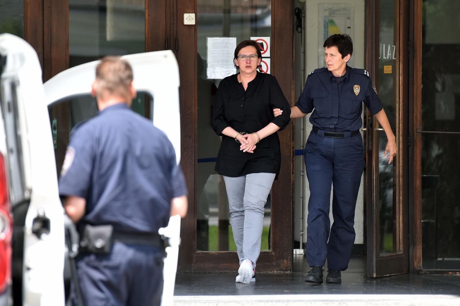 12.07.2019., Varazdin- Smiljanu Srnec odvode u pritvor nakon odrzanog rocista.
Photo: Vjeran Zganec Rogulja/PIXSELL