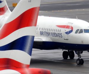 epa07750004 (FILE) - A British Airways aircraft at the Heathrow Airport in London, Britain, 13 November 2009 (reissued on 31 July 2019).  British Airways has lost its second legal attempt to block pilot strikes this summer.  EPA/ANDY RAIN