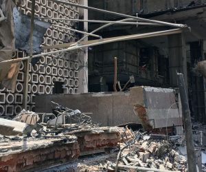 epa07757641 A view of the damaged facade of the National Cancer Institute after an overnight fire from a blast, Cairo, Egypt, 05 August 2019. According to reports, at least 19 people died and 30 Injured on 04 August in an explosion which the ministry of interior said occurred after four vehicles collided outside the National Cancer Institute in Cairo.  EPA/MOHAMED HOSSAM