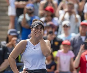 epa07767013 Bianca Andreescu of Canada celebrates her win over Sofia Kenin of the US in their semifinal match at the Rogers Cup women's tennis tournament in Toronto, Canada, 10 August 2019.  EPA/WARREN TODA