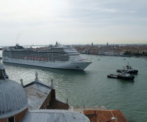 MSC Magnifica cruise ship passes in the Giudecca Canal in Venice MSC Magnifica cruise ship passes in the Giudecca Canal in Venice, Italy June 9, 2019. REUTERS/Manuel Silvestri MANUEL SILVESTRI
