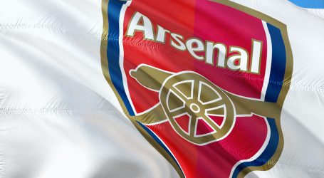 Arsenal posudio Elnenyja Besiktasu