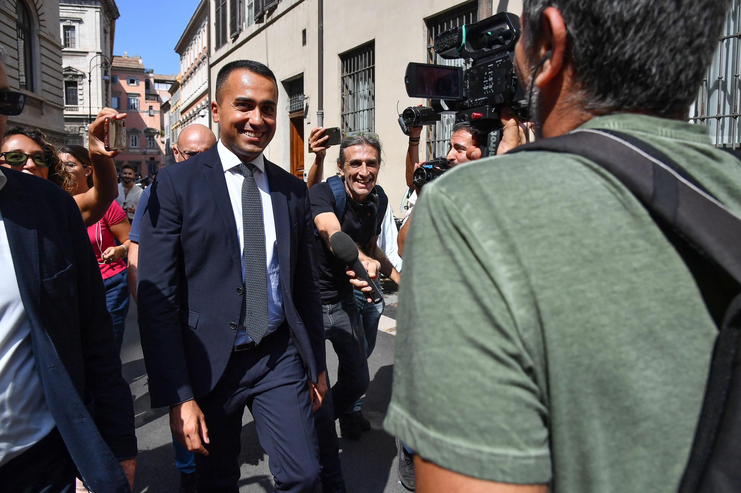 epa07814638 M5S (Five Star Movement) leader Luigi Di Maio returns to Chigi Palace after having lunch, in Rome, Italy, 03 September 2019. An online vote of grass-roots members of the anti-establishment 5-Star Movement (M5S) to ratify a possible government alliance with the centre-left Democratic Party (PD) got under way at nine o'clock Tuesday morning. Voting on the Rousseau platform will be open until six o'clock this evening. If the vote is positive then premier-designate Giuseppe Conte, also outgoing premier, will probably return to President Sergio Mattarella and say he will go ahead on the M5S-PD government-formation bid.
ANSA/ALESSANDRO DI MEO  EPA/ALESSANDRO DI MEO