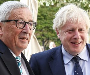 epa07846298 Acting European Commission President Jean-Claude Juncker (L) welcomes British Prime Minister Boris Johnson (R) for a meeting in Luxembourg, 16 September 2019. British Prime Minister Boris Johnson is on a one-day visit in Luxembourg to discuss the United Kingdom leaving the European Union, dubbed Brexit.  EPA/JULIEN WARNAND