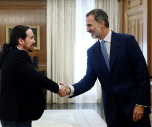 epa07848203 Spain's King Felipe VI (R) welcomes the leader of Unidas Podemos, Pablo Iglesias, on the second and last day of his round of consultations with the political parties ahead a possible investiture vote, at the Palace of la Zarzuela in Madrid, Spain, 17 September 2019. Felipe VI is meeting with political leaders in a last round of consultations to determine a prime minister candidate for a possible investiture vote. Depending on the results of this consultations, the monarch will decide if there is a candidate with options of being voted as prime minister in a possible investiture session at the Parliament's Lower Chamber in the following days. Otherwise, Spaniards would be called back to polls for a new general elections on 10 November.  EPA/Mariscal / POOL