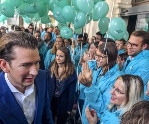 epa07872876 Sebastian Kurz, leader of the Austrian People's Party (Oevp) and candidate for the upcoming Austrian federal elections, greets his supporters during an Oevp election campaign event in Vienna, Austria, 27 September 2019. The Austrian federal elections will take place on 29 September 2019.  EPA/GEORGI LICOVSKI