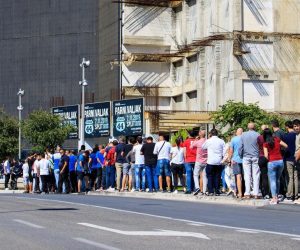24.09.2019., Split - Zapocela prodaja ulaznica za utakmicu Hrvatska-Madarska.
Photo: Milan Sabic/PIXSELL