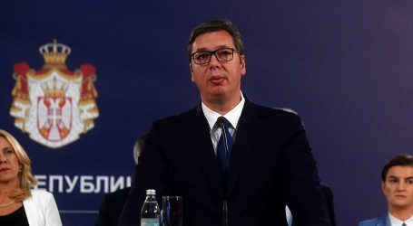Vučić pozvao kosovske Srbe da na izborima 6. listopada glasuju za Srpsku listu