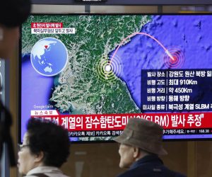 epaselect epa07887882 South Korean people watch breaking news concerning North Korea's missile launch; at Seoul Station in Seoul, South Korea, 02 October 2019. According to South Korea's Joint Chiefs of Staff (JCS), North Korea again fired balistic missiles toward the East Sea ahead of the envisioned resumption of the stalled denuclearization talks with the United States.  EPA/JEON HEON-KYUN