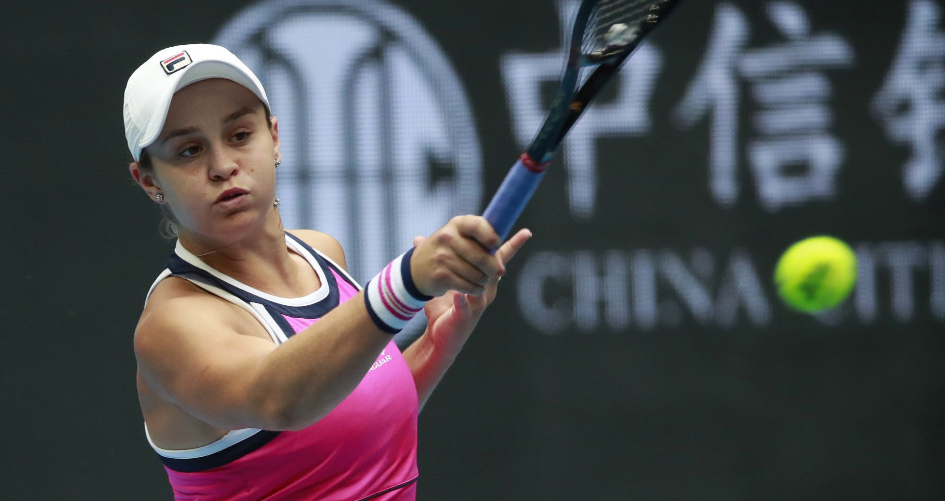 epa07894473 Ashleigh Barty of Australia in action against Petra Kvitova of Czech Republic during their women’s singles quarter-final match at the China Open Tennis tournament in Beijing, China, 04 October 2019.  EPA/HOW HWEE YOUNG