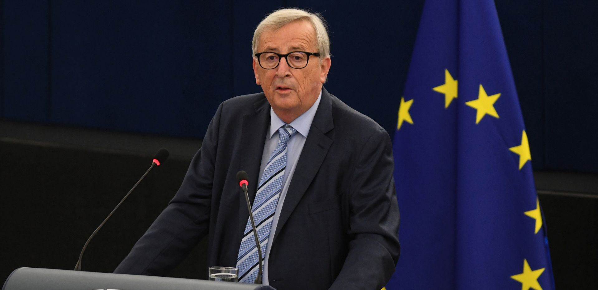 epa07940057 Jean-Claude Juncker, President of the European Commission, delivers his speech at the Review of the Juncker Commission at the European Parliament in Strasbourg, France, 22 October 2019.  EPA/PATRICK SEEGER