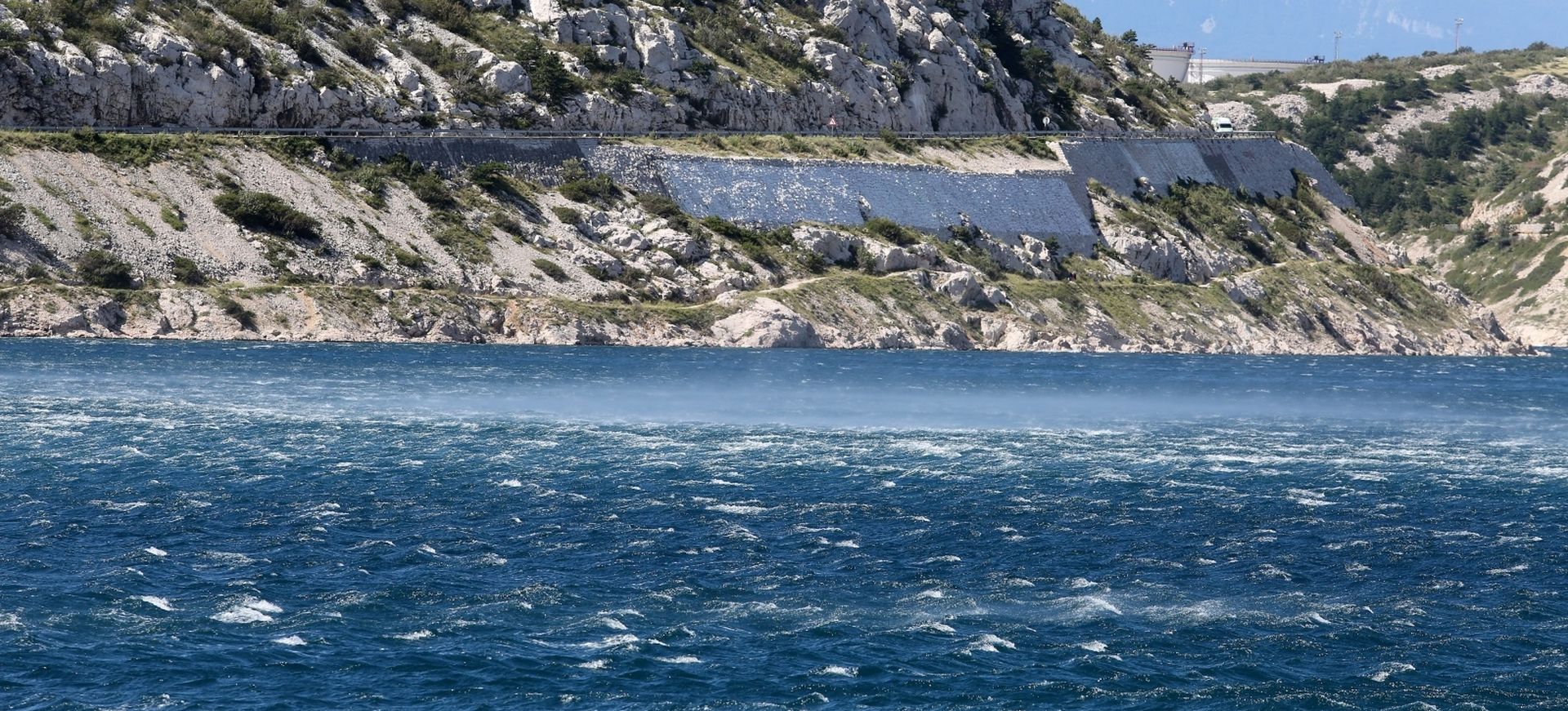 03.09.2019., Bakarac - Olujna bura na moru u Bakarskom zaljevu.
Photo:Goran Kovacic/PIXSELL