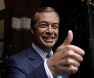 epa07964469 Brexit Party leader, Nigel Farage arrives at a campaign launch event in Central London, 01 November 2019. The UK general election will be held on the 12 October 2019.  EPA/WILL OLIVER
