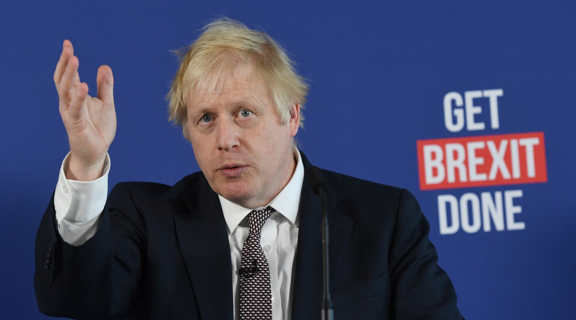 epa08032788 Britain's Prime Minister and Conservative leader Boris Johnson takes part in a press conference about Brexit and the general election in London, Britain, 29 November 2019.  EPA/FACUNDO ARRIZABALAGA