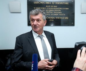 29.11.2019., Zagreb - Ministar Milan Kujundzic dolazi u Hrvatski lijecnicki sindikat na sastanak. 
Photo: Goran Stanzl/PIXSELL