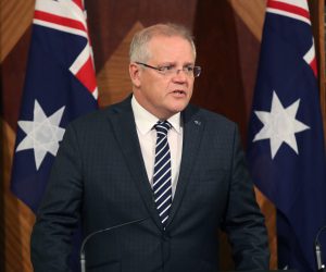 epa08064304 Prime Minister Scott Morrison speaks to the media during a press conference in Melbourne, Australia, 12 December 2019.  EPA/DAVID CROSLING NO ARCHIVING AUSTRALIA AND NEW ZEALAND OUT