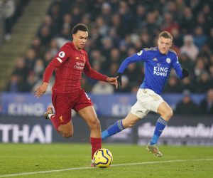 epa08091289 Liverpool's Trent Alexander Arnold (L) in action against Leicester City's Jamie Vardy (R), during the English Premier league soccer match between Leicester City and Liverpool held at the King Power stadium in Leicester, Britain, 26 December 2019.  EPA/TIM KEETON 
EDITORIAL USE ONLY.  No use with unauthorized audio, video, data, fixture lists, club/league logos or 'live' services. Online in-match use limited to 120 images, no video emulation. No use in betting, games or single club/league/player publications.
