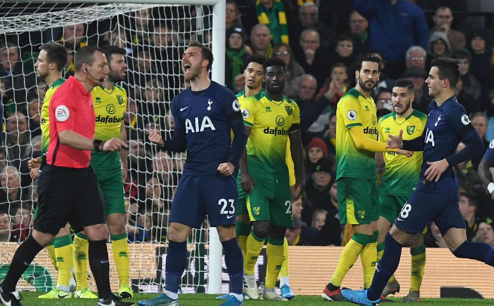 epa08093131 Tottenham's Christian Eriksen celebrates scoring their first goal  during the English Premier League match between Norwich City and Tottenham Hotspur at the Carrow Road Stadium, Norwich, Britain, 28 December 2019.  EPA/Alan Walter EDITORIAL USE ONLY. No use with unauthorized audio, video, data, fixture lists, club/league logos or 'live' services. Online in-match use limited to 120 images, no video emulation. No use in betting, games or single club/league/player publications