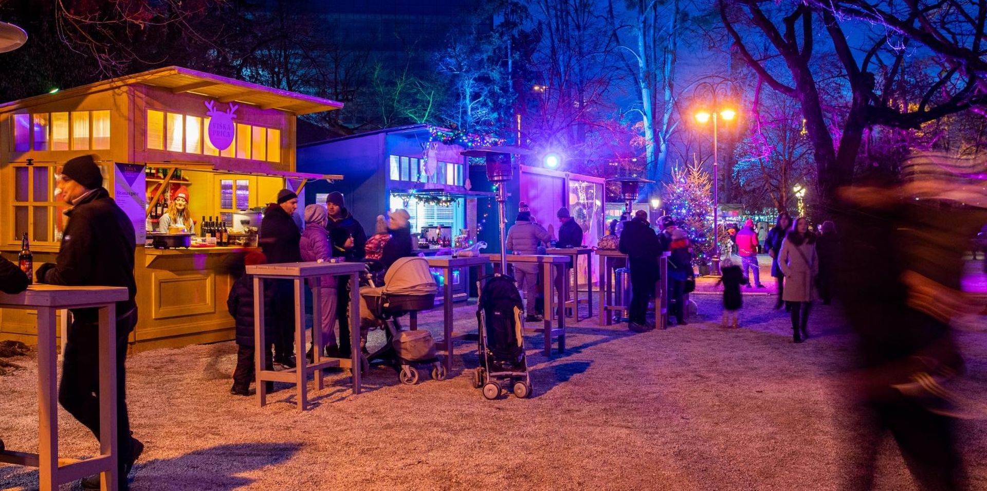 01.12.2019., Zagreb - U vecernjim satima otvoren je Advent u parku Maksimir.
Photo: Davor Puklavec/PIXSELL