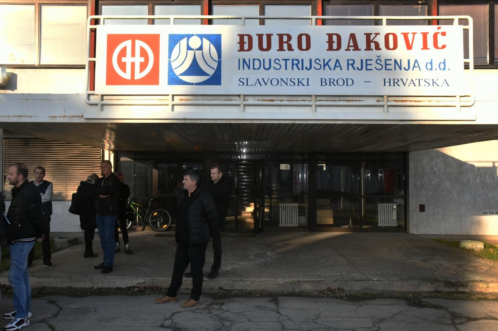 18.12.2019., Slavonski Brod -  Konferencija za medije strajkaskog odbora tvrtke Djuro Djakovic Industrijska rjesenja povodom neisplate placa.
Photo: Ivica Galovic/PIXSELL