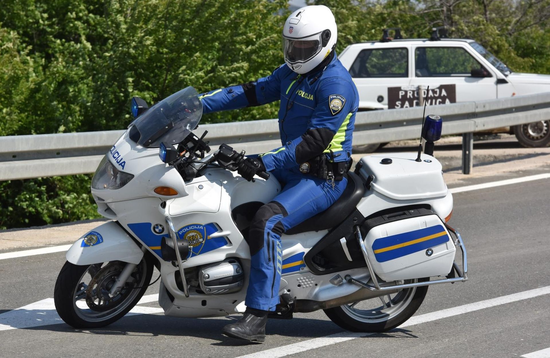 25.04.2017., Sibenik - Policijski sluzbenik na motoru. Photo: Hrvoje Jelavic/PIXSELL