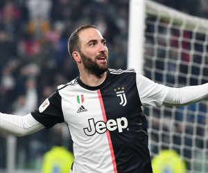 epa08131579 Juventus’ Gonzalo Higuain celebrates after scoring the 1-0 goal during the Italian Cup round of 16 soccer match between Juventus FC and Udinese Calcio at the Allianz Stadium in Turin, Italy, 15 January 2020.  EPA/ALESSANDRO DI MARCO
