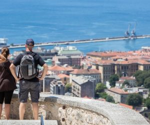 19.06.2018., Rijeka - Turisti razgledavaju Trsatsku Gradinu s koje je vidljiv gotovo cijeli Kvarner.
Photo: Nel Pavletic/PIXSELL