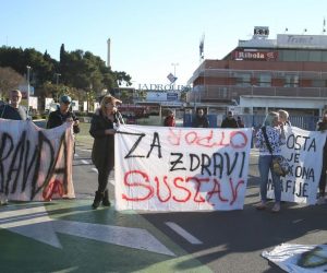 23.01.2020., Split - Gradjani organizirali miran mimohod kao reakciju na trostruko ubojstvo koje je nedavno zadesilo Split.
Photo: Ivo Cagalj/PIXSELL