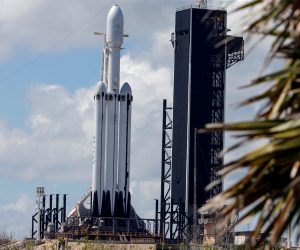 FILE PHOTO: A SpaceX Falcon Heavy rocket with the Arabsat 6A communications satellite aboard is prepared for launch at the Kennedy Space Center in Cape Canaveral FILE PHOTO: A SpaceX Falcon Heavy rocket with the Arabsat 6A communications satellite aboard is shown before another launch attempt at the Kennedy Space Center in Cape Canaveral, Florida, U.S., April 11, 2019.  REUTERS/Joe Skipper/File Photo Joe Skipper